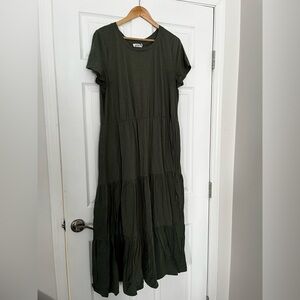 💚Ricki’s Olive Green Tiered Maxi Dress